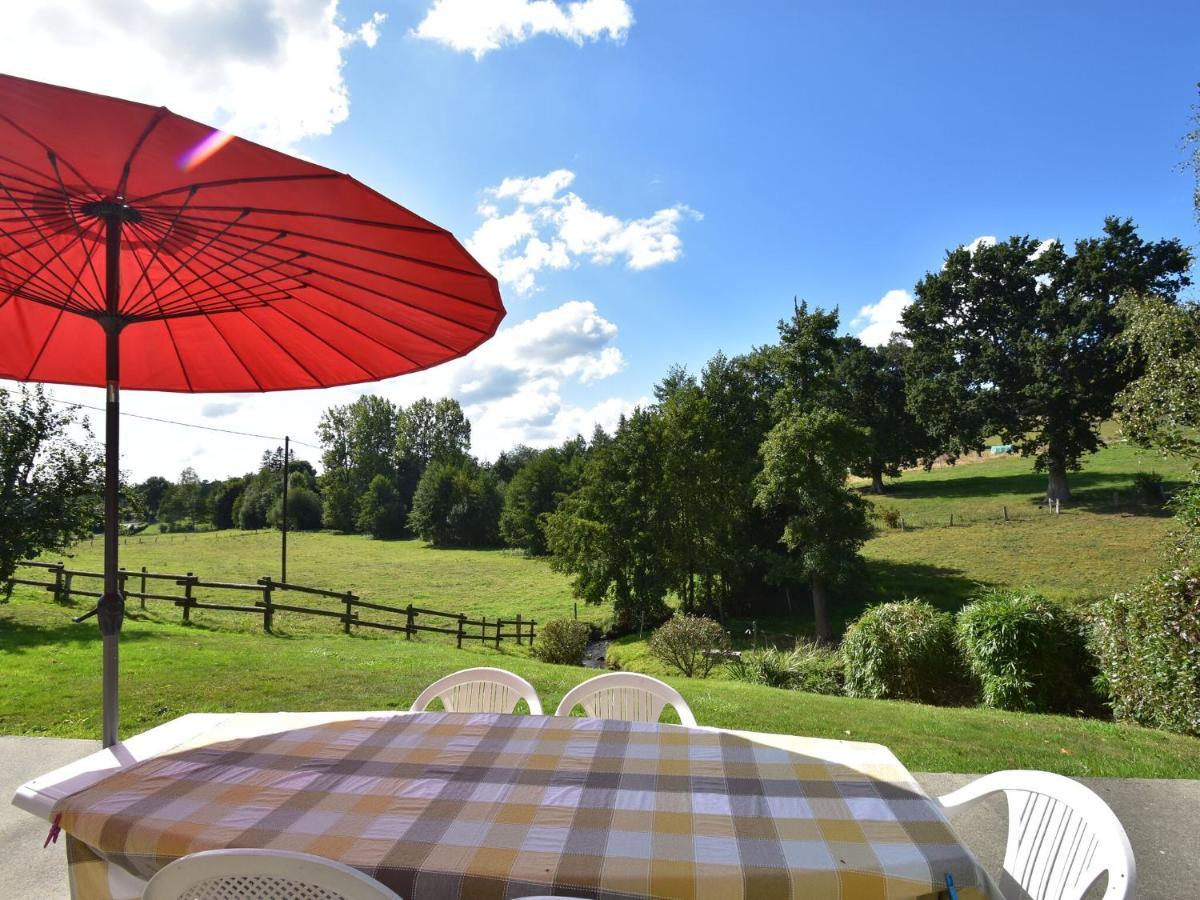 Cosy Chalet With Private Garden In Normandy Isigny-le-Buat 部屋 写真